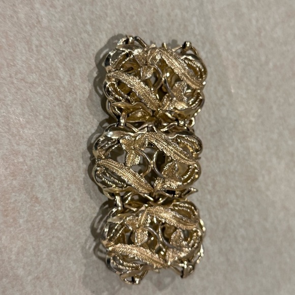 Gold tone floral brocade statement cuff bracelet - Picture 6 of 6